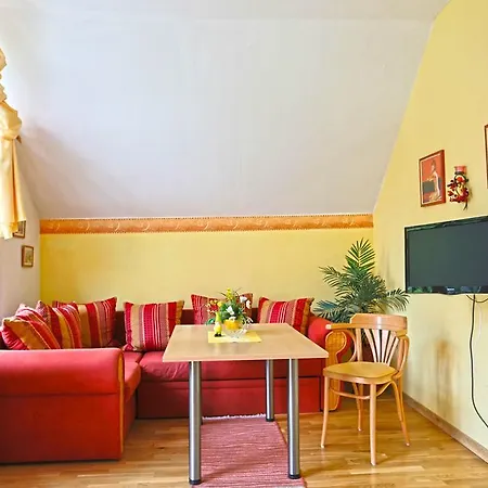 Holiday home Haus Im Park